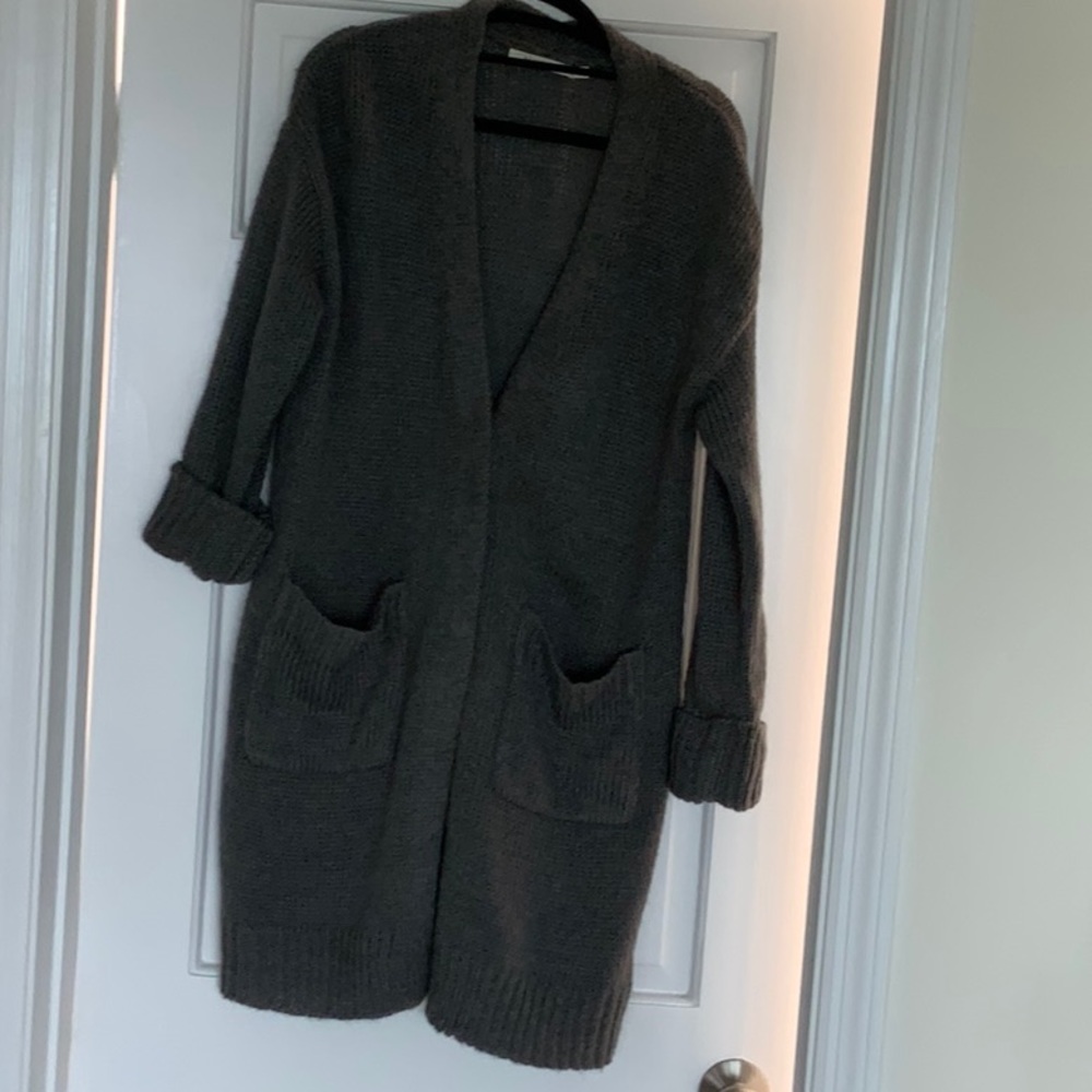 Ellison sweater coat cardigan EUC two pockets S